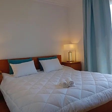 Blue - Metro At Your Door * リスボン