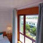 Blue - Metro At Your Door Appartement