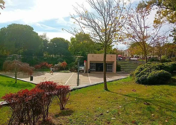 Blue - Metro At Your Door Lisboa